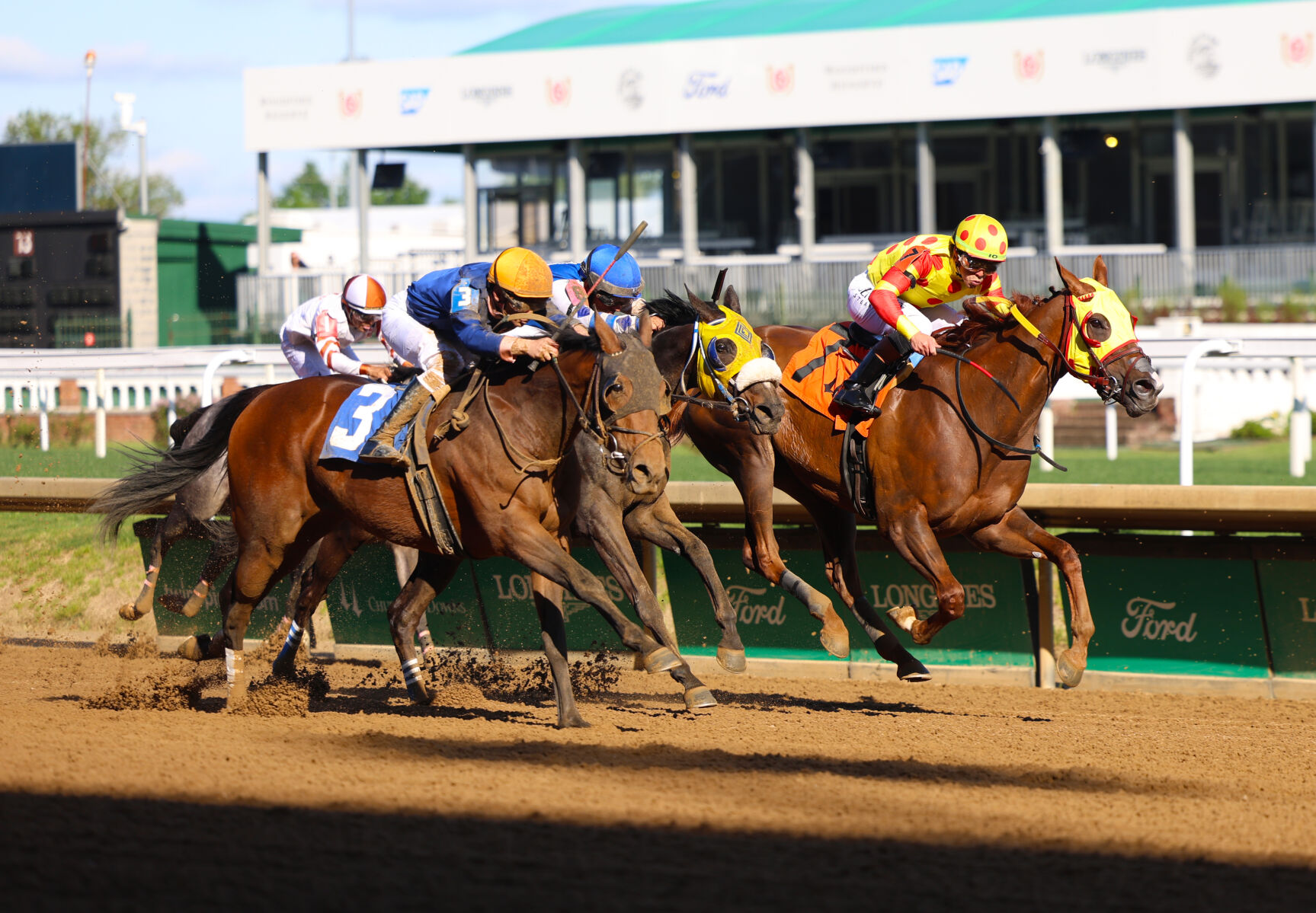 Horses move to final stretch April 26.JPG